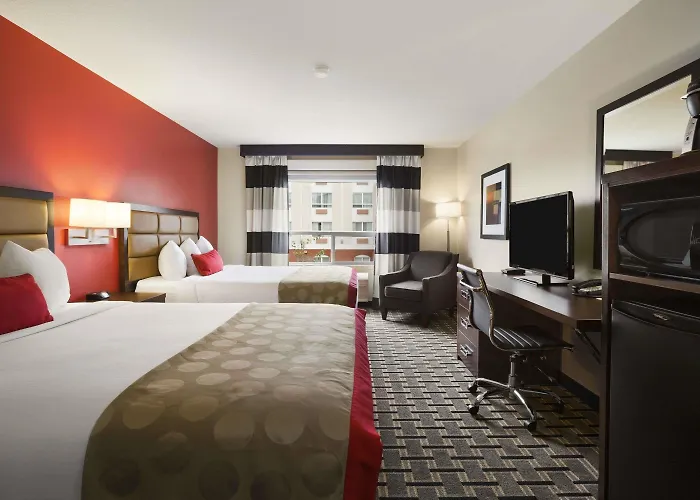 Ramada By Wyndham Edson